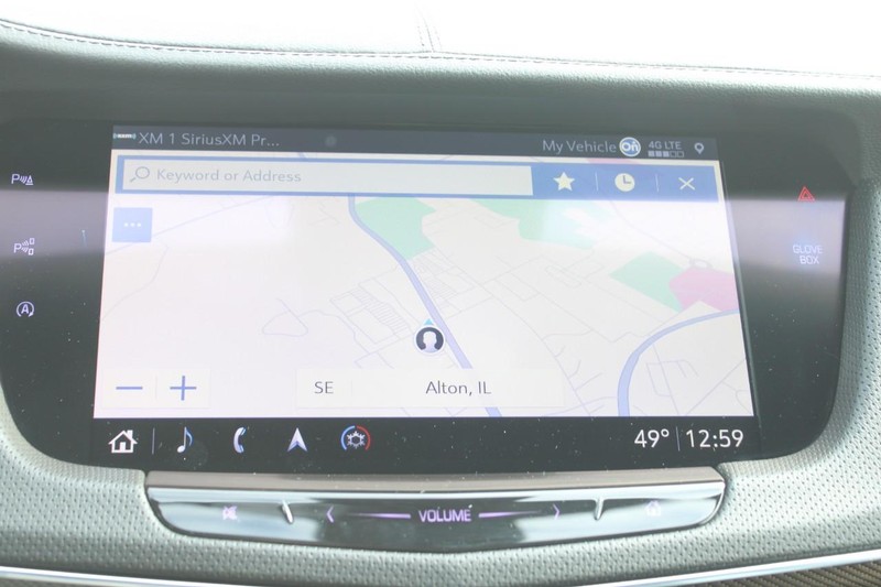 Cadillac CT6 Vehicle Full-screen Gallery Image 20