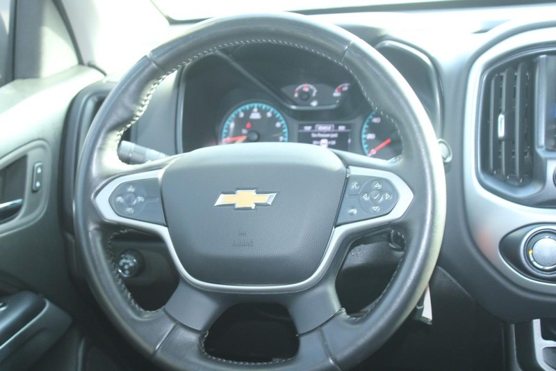 Chevrolet Colorado Vehicle Full-screen Gallery Image 14