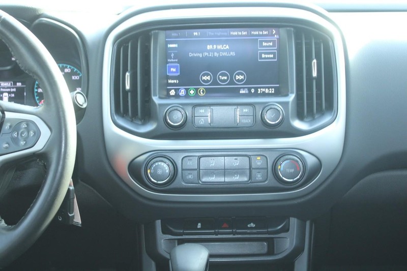 Chevrolet Colorado Vehicle Full-screen Gallery Image 15