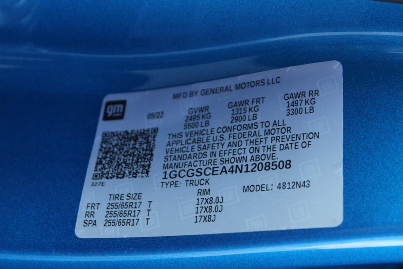 Chevrolet Colorado Vehicle Full-screen Gallery Image 17