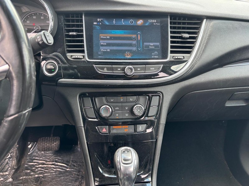Buick Encore Vehicle Full-screen Gallery Image 15