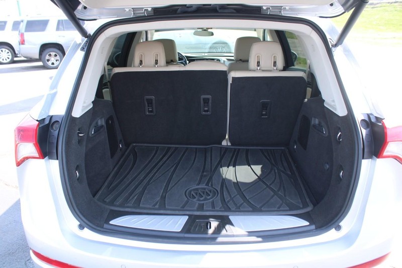 Buick Envision Vehicle Full-screen Gallery Image 06