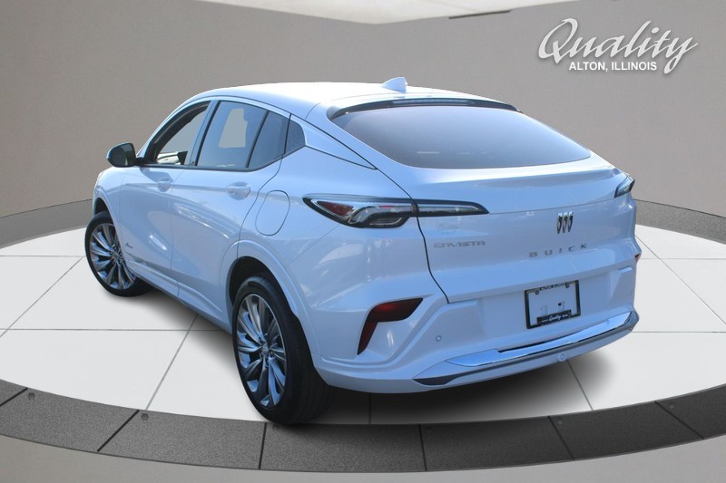 Buick Envista Vehicle Full-screen Gallery Image 05