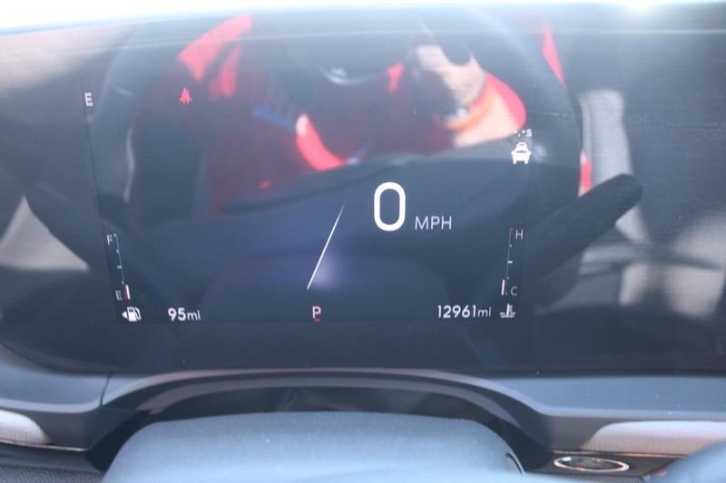 Buick Envista Vehicle Full-screen Gallery Image 18