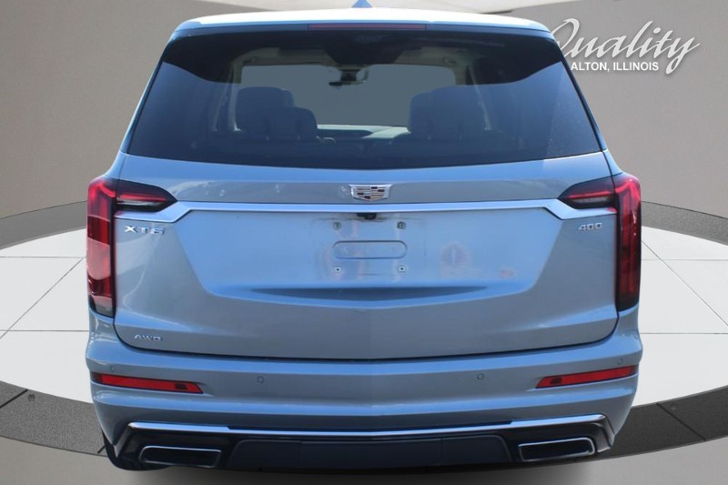 Cadillac XT6 Vehicle Full-screen Gallery Image 04