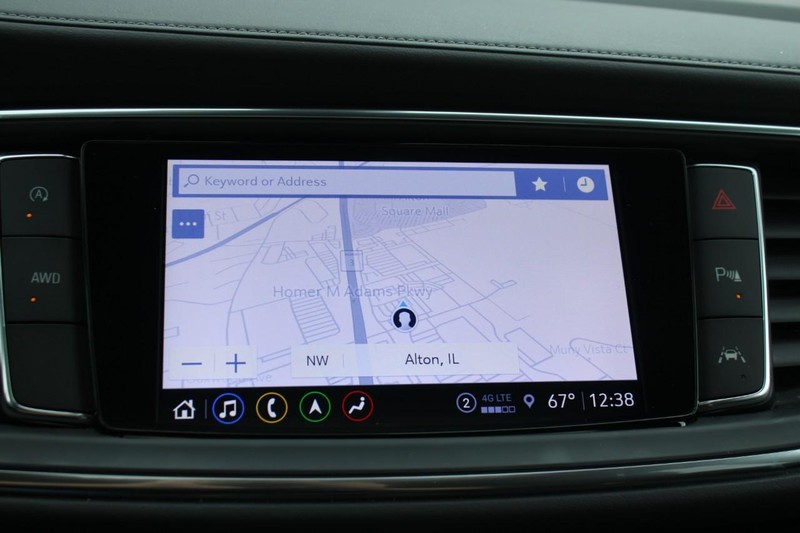 Buick Enclave Vehicle Full-screen Gallery Image 20