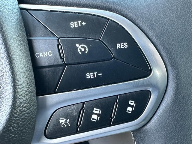 2022 Chrysler Pacifica Hybrid Touring L - Photo 22
