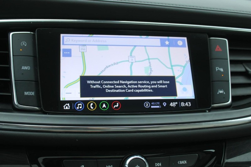 Buick Enclave Vehicle Full-screen Gallery Image 19