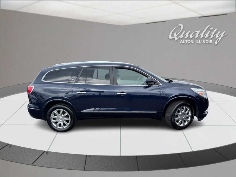 Buick Enclave Vehicle Full-screen Gallery Image 02