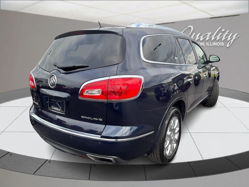 Buick Enclave Vehicle Full-screen Gallery Image 03