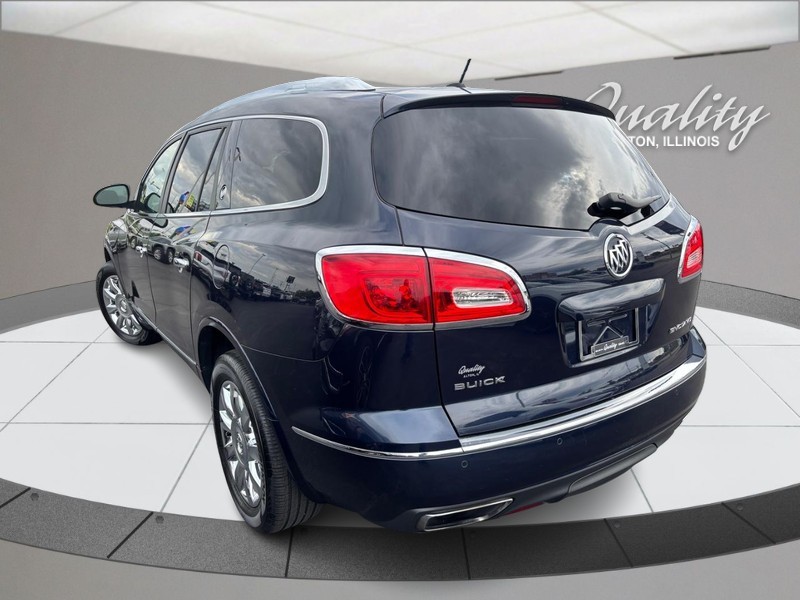 Buick Enclave Vehicle Full-screen Gallery Image 05