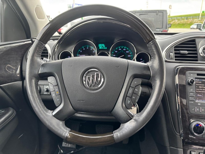 Buick Enclave Vehicle Full-screen Gallery Image 15