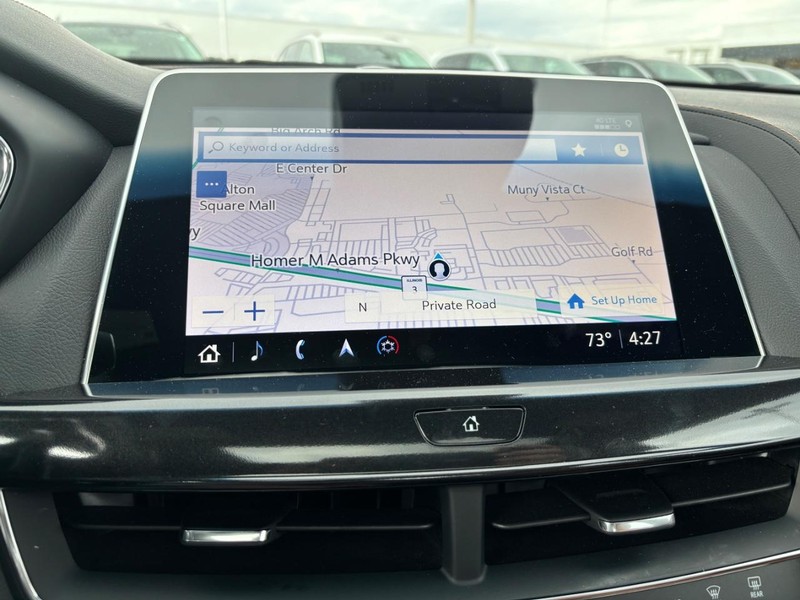 Cadillac CT5-V Vehicle Full-screen Gallery Image 19