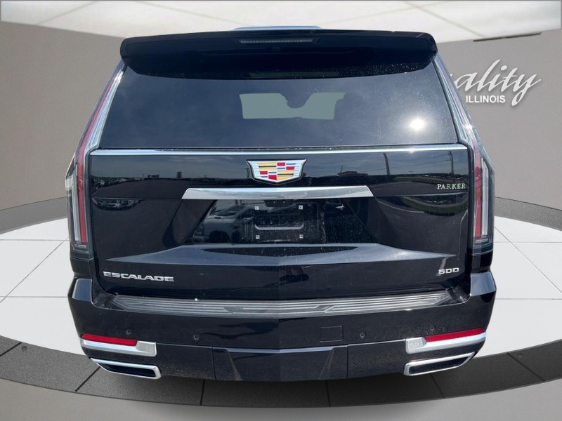 Cadillac Escalade Vehicle Full-screen Gallery Image 04