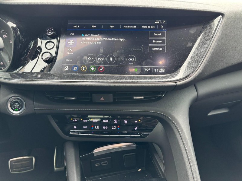 Buick Envision Vehicle Full-screen Gallery Image 15