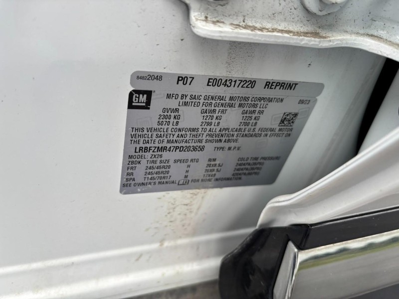 Buick Envision Vehicle Full-screen Gallery Image 17