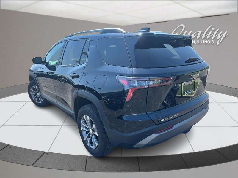 Chevrolet Equinox Vehicle Full-screen Gallery Image 05