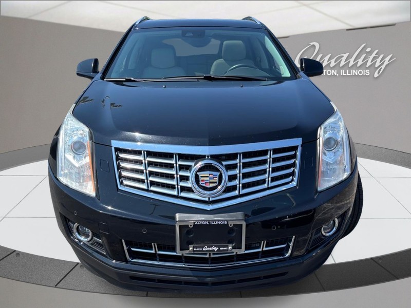 Cadillac SRX Vehicle Full-screen Gallery Image 10