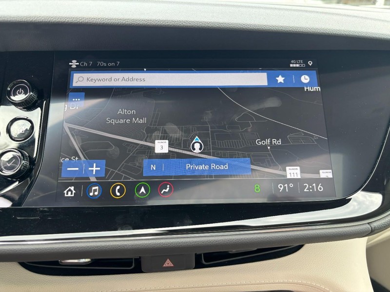 Buick Envision Vehicle Full-screen Gallery Image 19