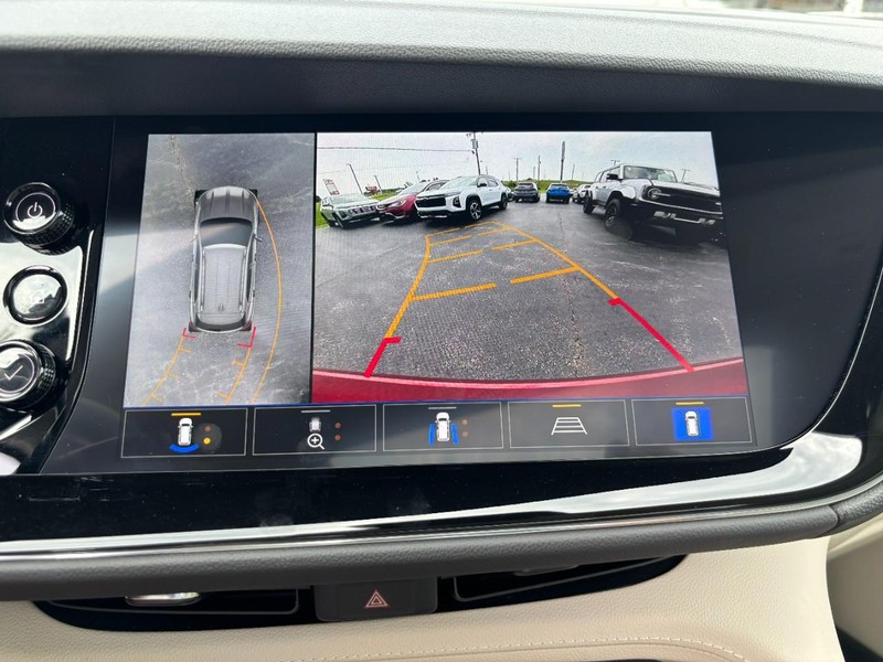 Buick Envision Vehicle Full-screen Gallery Image 20