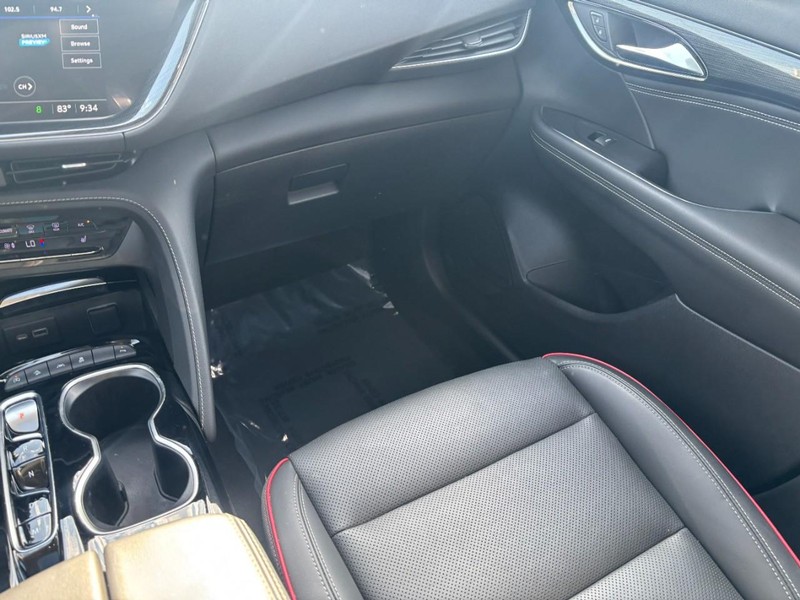 Buick Envision Vehicle Full-screen Gallery Image 16