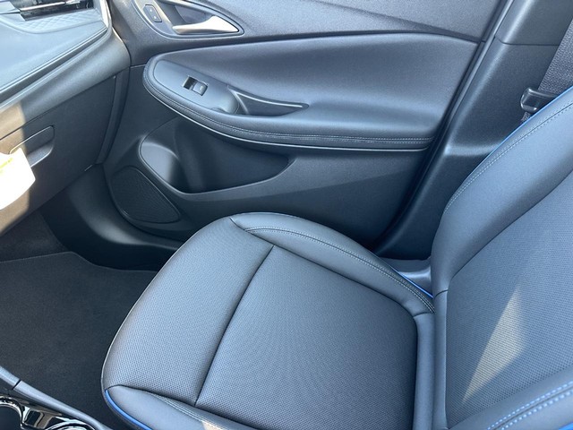 2026 Buick Encore GX Sport Touring - Photo 16
