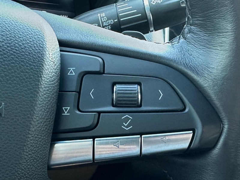 Cadillac CT5 Vehicle Full-screen Gallery Image 14