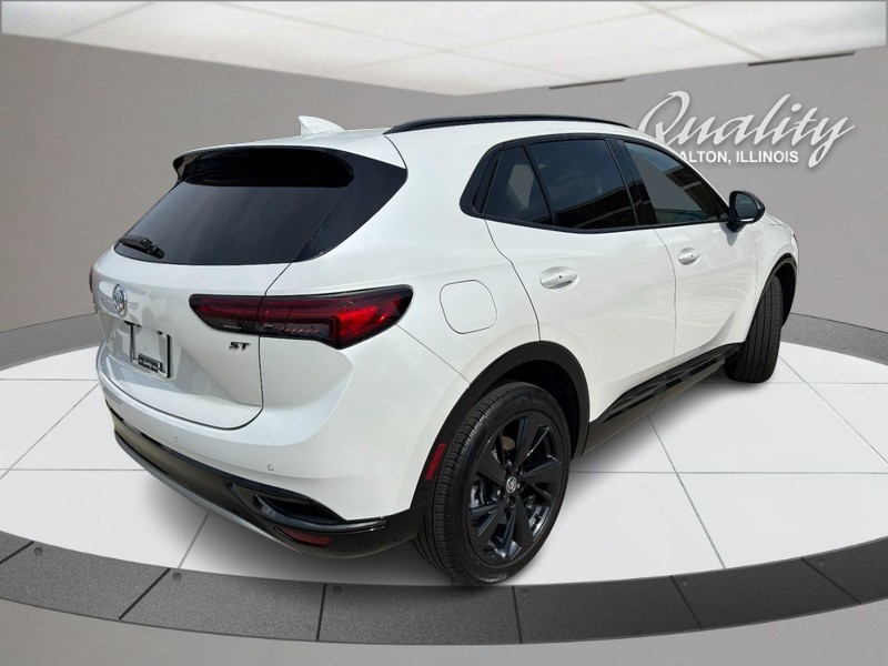 Buick Envision Vehicle Full-screen Gallery Image 03