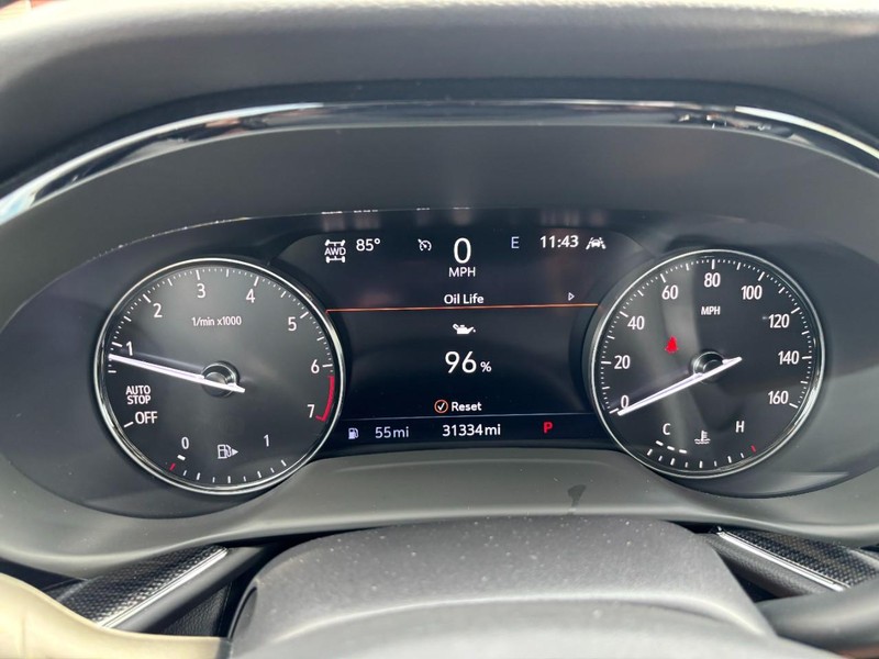 Buick Envision Vehicle Full-screen Gallery Image 16
