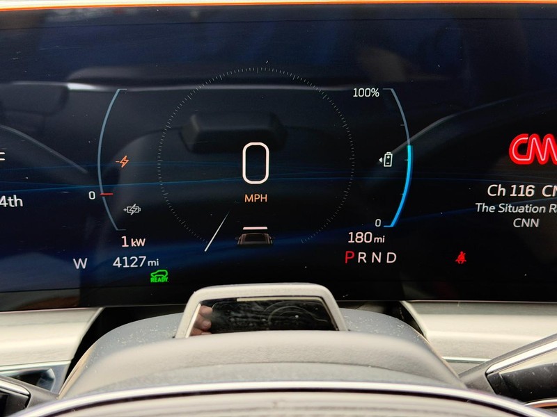 Cadillac LYRIQ Vehicle Full-screen Gallery Image 22
