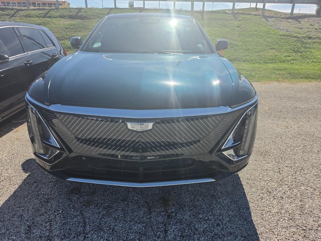 Used 2025 Cadillac LYRIQ Luxury 3 with VIN 1GYKPTRL2SZ307519 for sale in Alton, IL