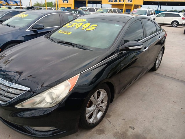 2011 Hyundai Sonata SE's photo