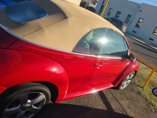 2006 Volkswagen New Beetle Convertible 2dr 2.5L Auto at Recio Auto Sales in Laredo TX