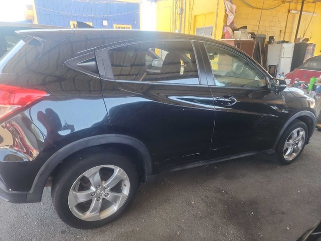 2016 Honda HR-V EX's photo