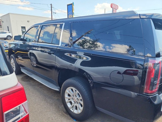 2015 GMC Yukon XL SLT's photo