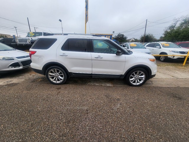 2013 Ford Explorer XLT's photo