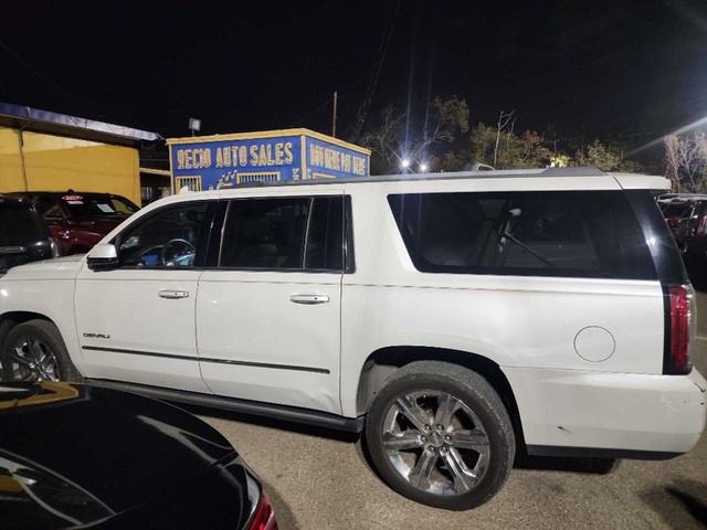 2016 GMC Yukon Denali AWD's photo