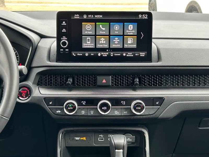 Honda CR-V Hybrid Vehicle Image 7