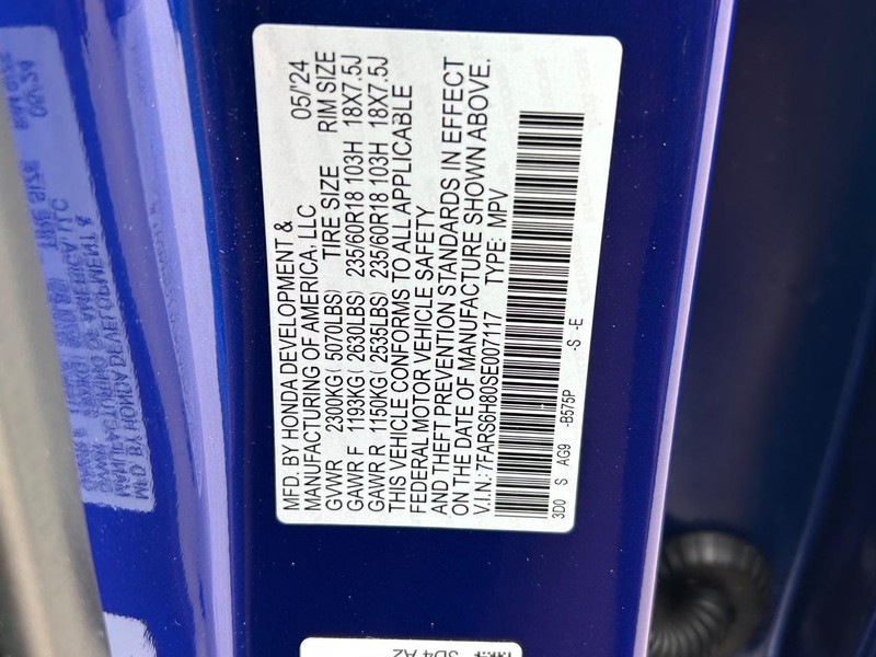 Honda CR-V Hybrid Vehicle Image 17