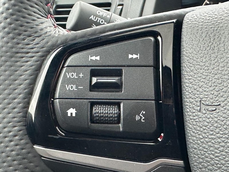Honda Ridgeline Vehicle Image 9