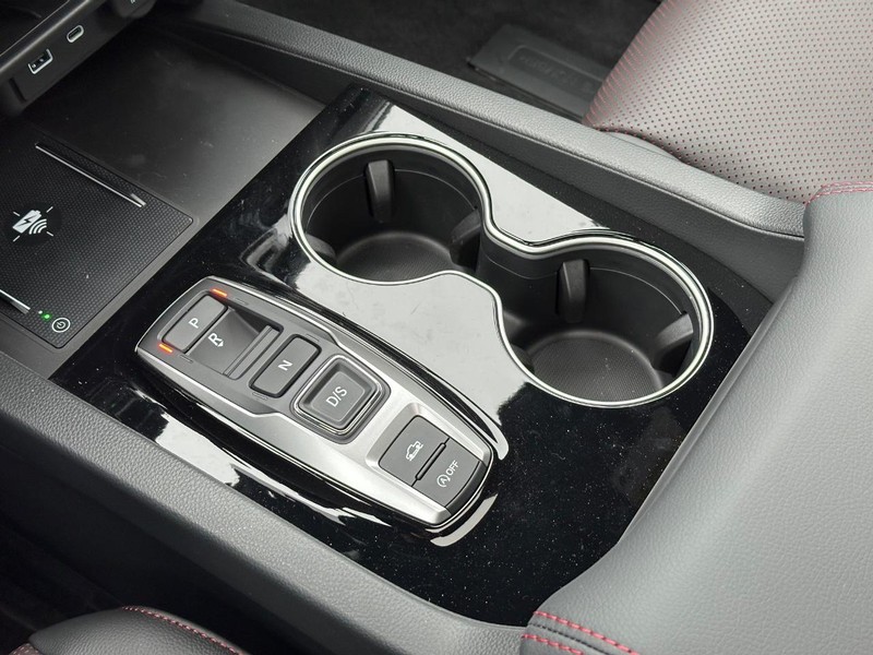 Honda Ridgeline Vehicle Image 15