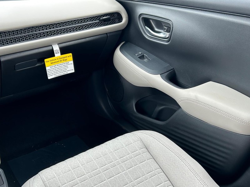 Honda HR-V Vehicle Image 10