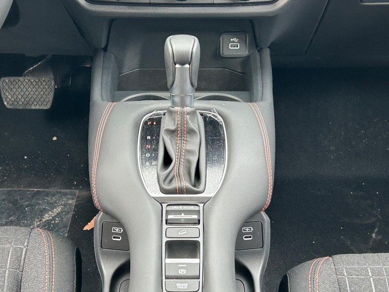 Honda HR-V Vehicle Image 8