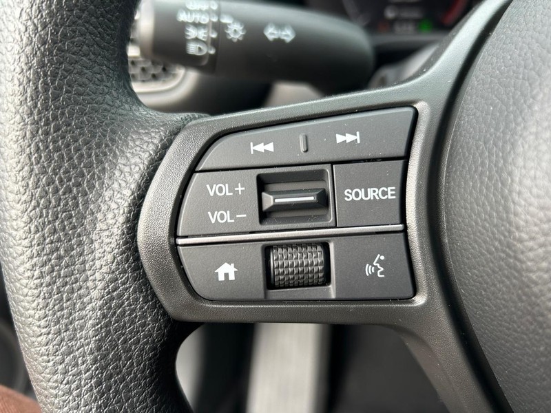 Honda HR-V Vehicle Image 11
