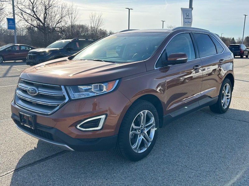 Ford Edge Vehicle Image 8