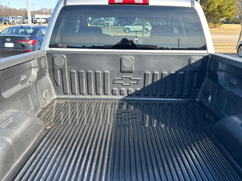 Chevrolet Silverado 1500 Vehicle Image 5