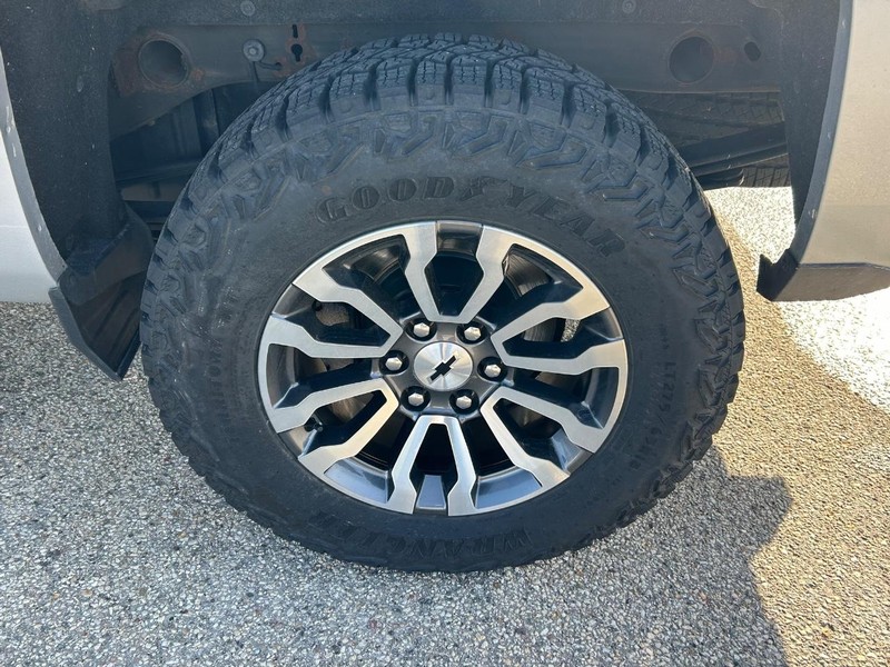 Chevrolet Silverado 1500 Vehicle Image 7