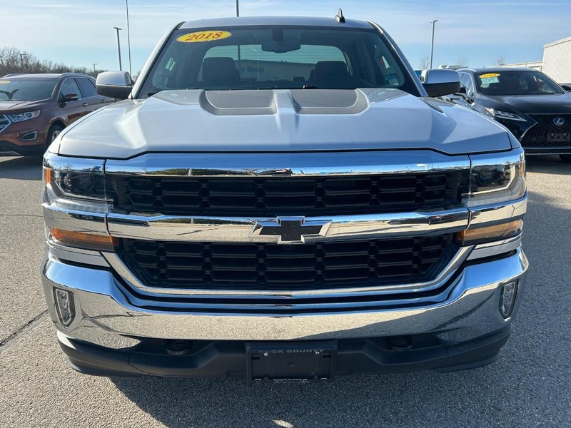 Chevrolet Silverado 1500 Vehicle Image 9