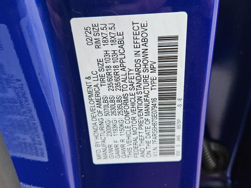 Honda CR-V Hybrid Vehicle Image 17
