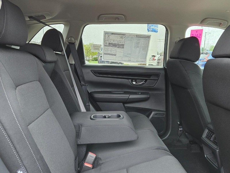 Honda CR-V Vehicle Image 5